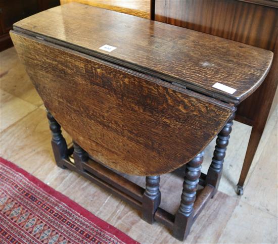 18th century oak gateleg table(-)